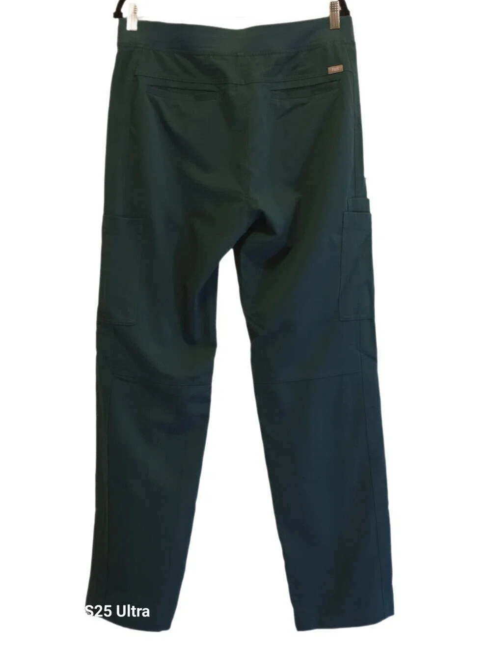 FIGS T2001 Axim Cargo Scrub Pants Hunter Green Mens LG